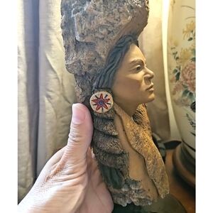 Authentic Marked 90s  Signed & Dated Native American carved effigy